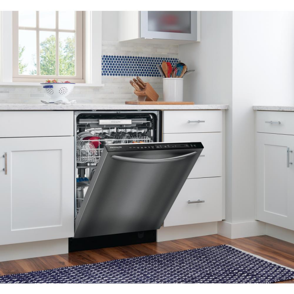 FRIGIDAIRE GALLERY 24'' BUILT-IN DISHWASHER WITH EVENDRY SYSTEM | FGID2479SD - Image 
