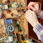 AMAZON COMMERCIAL 2000 COUNT MANUAL RANGING DIGITAL MULTIMETER | B07VY41YHM - Image 
