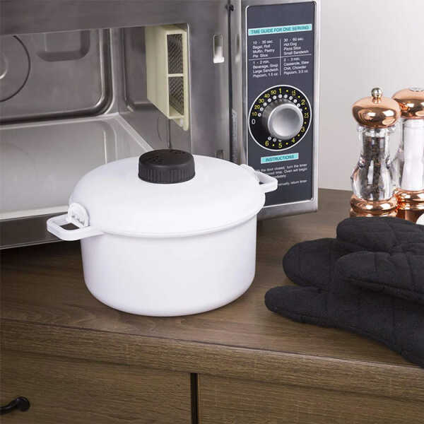 BENE CASA EASY COOKER FOR MICROWAVE PLASTIC  | BC16330 - Image 