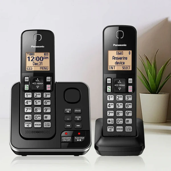PANASONIC 2 HANDSET CORDLESS TELEPHONE W/ANSWERING & SPEAKER PHONE BLACK | KX-TGC362B - Image 