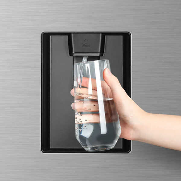 HISENSE 16 CU.FT INVERTER REFRIGERATOR WITH WATERDISPENSER 115V | RT16N6CDX - Image 