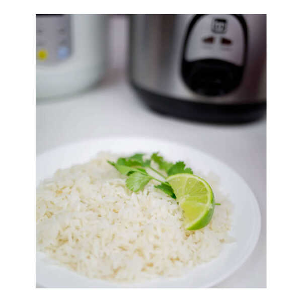BENECASA STAINLESS STEEL THERMO 7 CUP RICE COOKER | BC43921 - Image 