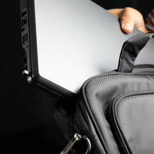 KLIP XTREME 15.6"LAPTOP NOTEBOOK CASE | KNC-025 - Image 