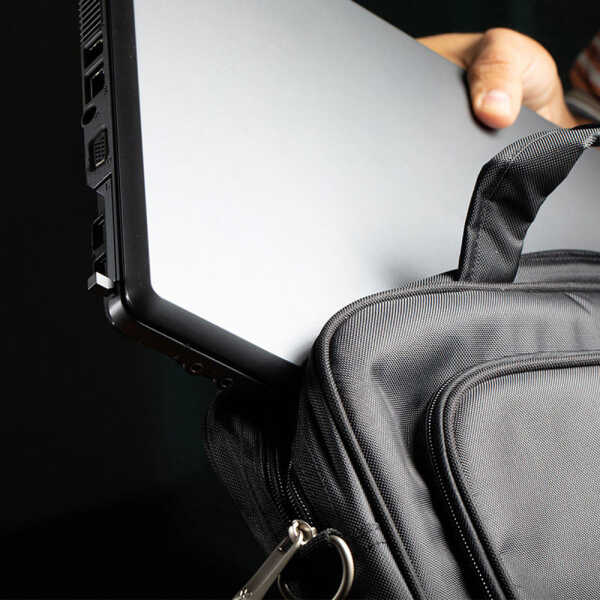 KLIP XTREME 15.6"LAPTOP NOTEBOOK CASE | KNC-025 - Image 