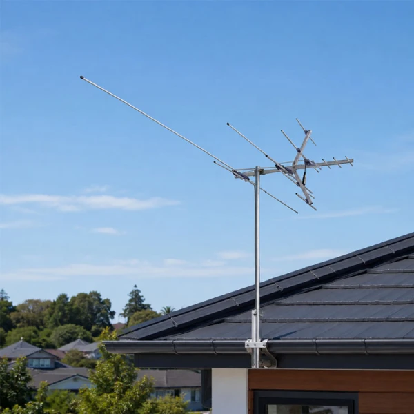 NIPPON AMERICA 15 ELEMENT OUTDOOR ANTENNA | UVV-922 - Image 