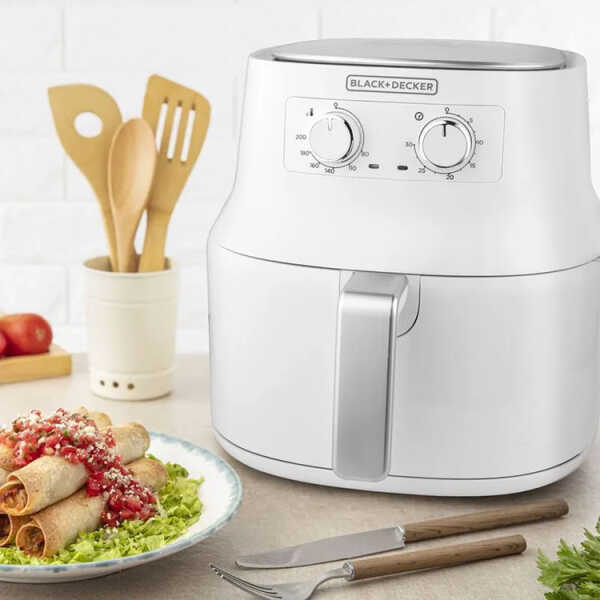 BLACK & DECKER WHITE 4.5LT ANALOG AIR FRYER | HF4004W - Image 