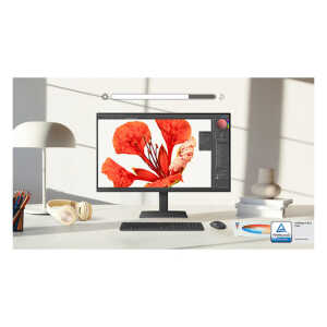SAMSUNG 32" S80UD VIEWFINITY 4K HDR MONITOR | LS32D804UANXGO - Image 