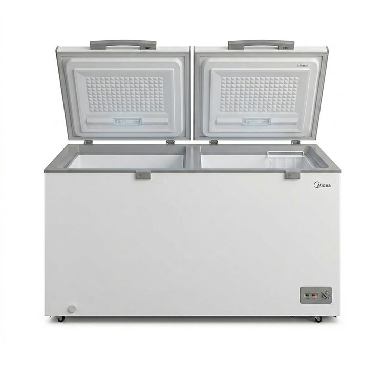 White Midea 14 cu ft chest freezer open.