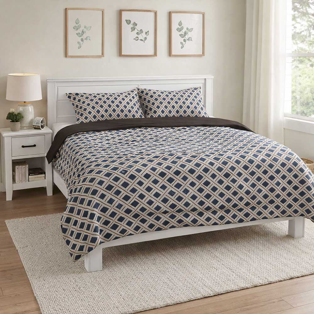Christy's blue geometric printed 3 piece comforter set