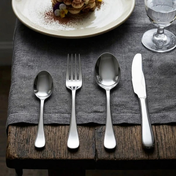 24 PCS STAINLESS STEEL CUTLERY SET (TABLESPOONS/TEASPOONS/FORKS/BUTTER KNIVES) SILVER |  86976 - Image 