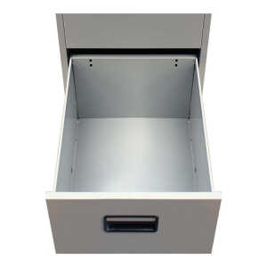 METAL 3 DRAWER LOCKABLE FILE CABINET | FSK9868 - Image 