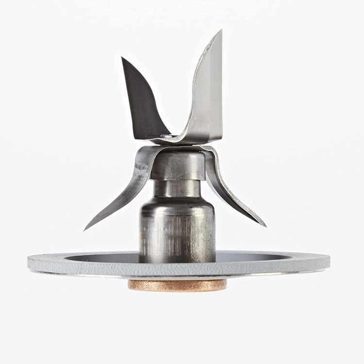 Oster stainless steel ice crushing blender blade assembly.