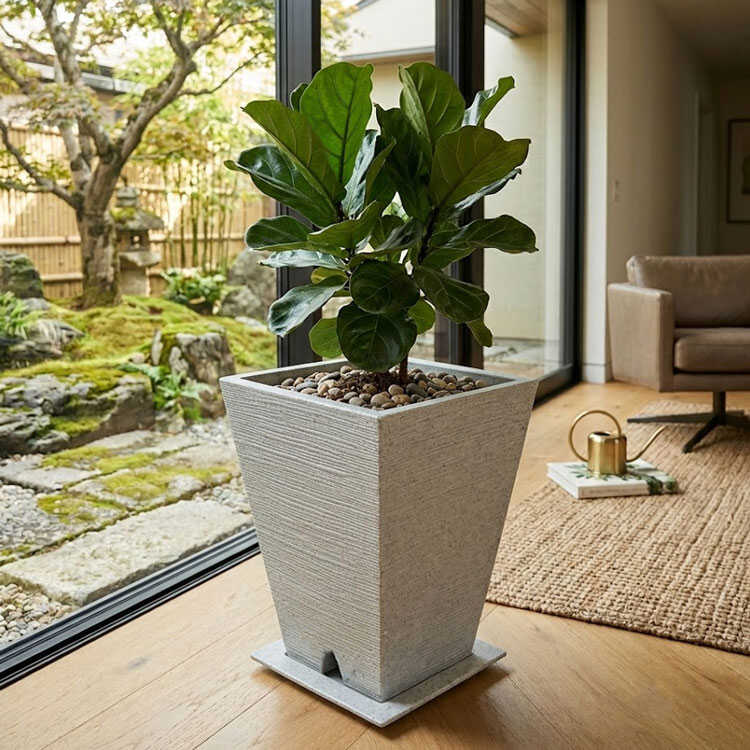 Casa Pica grey square plant pot with tray