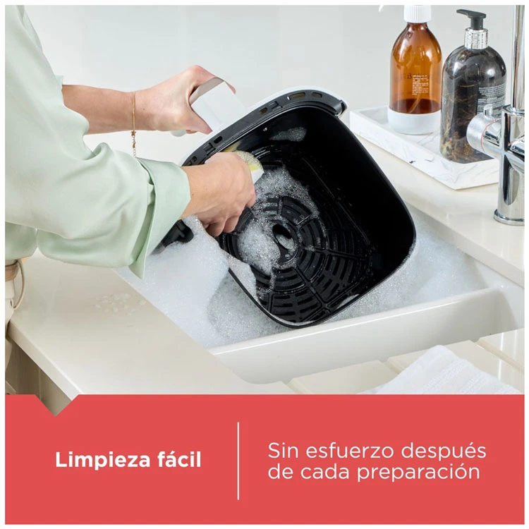 Modern 4.4QT air fryer with dishwasher-safe parts