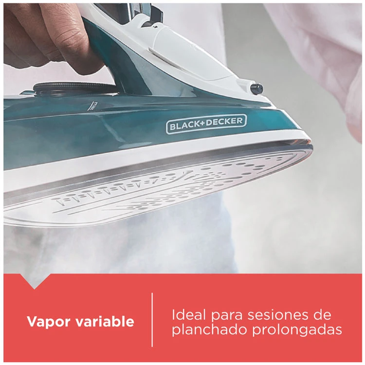 BLACK & DECKER steam iron with anti-drip design and fine mist