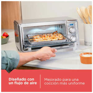 BLACK & DECKER 11L 4-SLICE TOASTER OVEN | TO4125-0SD - Image 